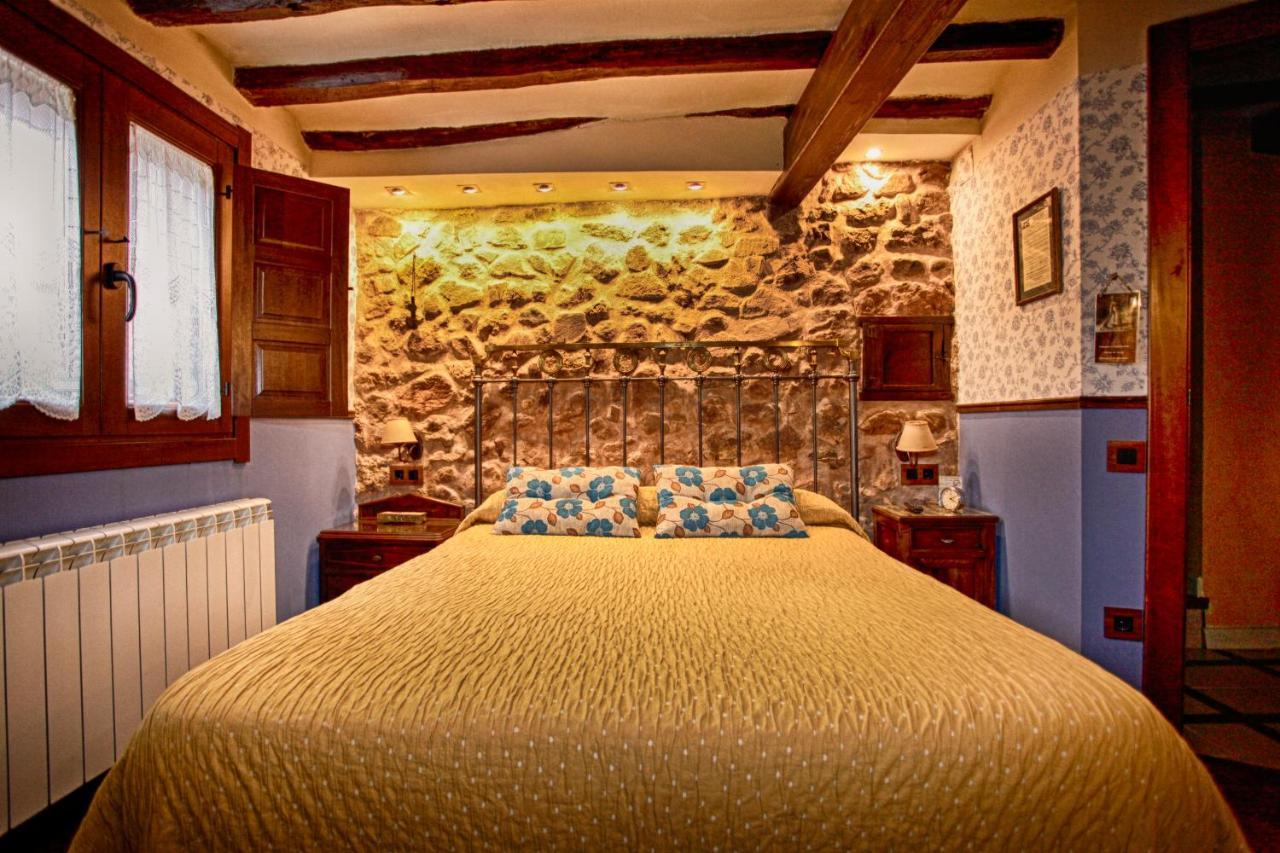 La Casa De Lucas Pension Clavijo Buitenkant foto